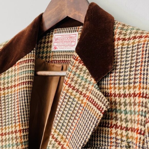 Pendleton Wool Vintage Plaid Equestrian Velvet Collar Blazer 8 Petite - Picture 2 of 10